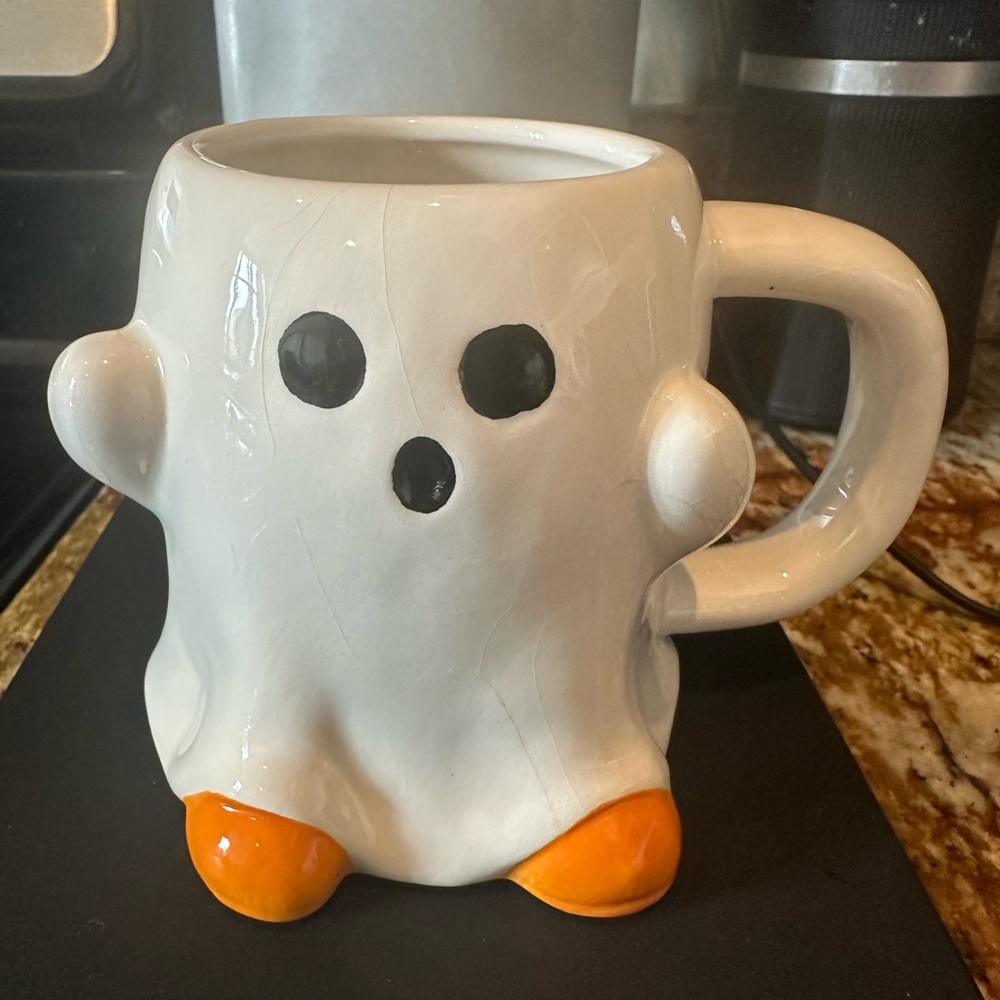 2021 Target Ghost Mug Hyde and Eek Halloween Orange Feet 11.9oz
